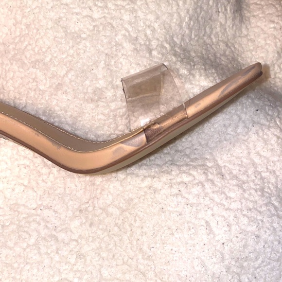 NWOT Nude Heels - Picture 6 of 6
